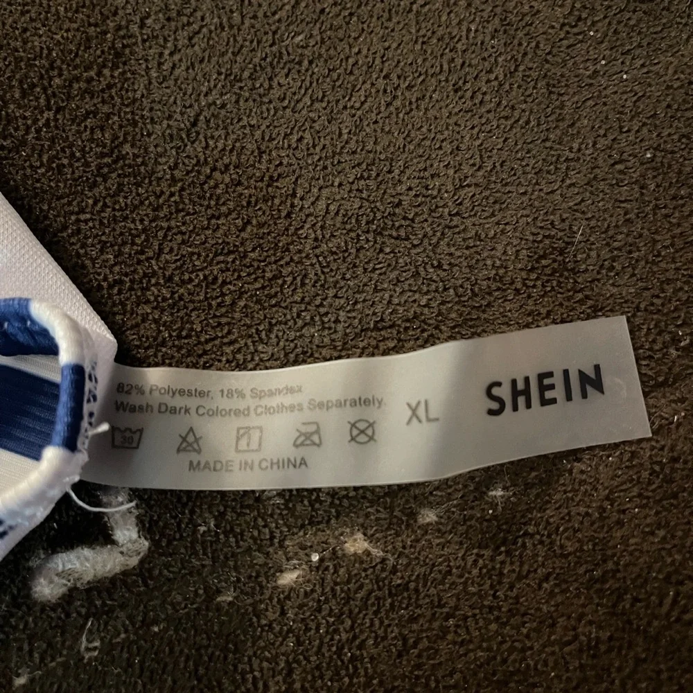 ONE PIECE BATHING SUIT - Picture 4 of 4